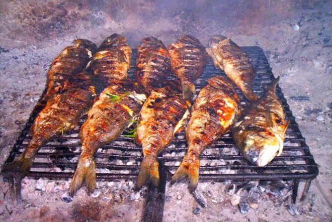 All-inclusive Gastro Blue Cave Tour from Split - Lunch on Vis: grilled on real fire, plus drinks, coffee/tea, and ice cream
