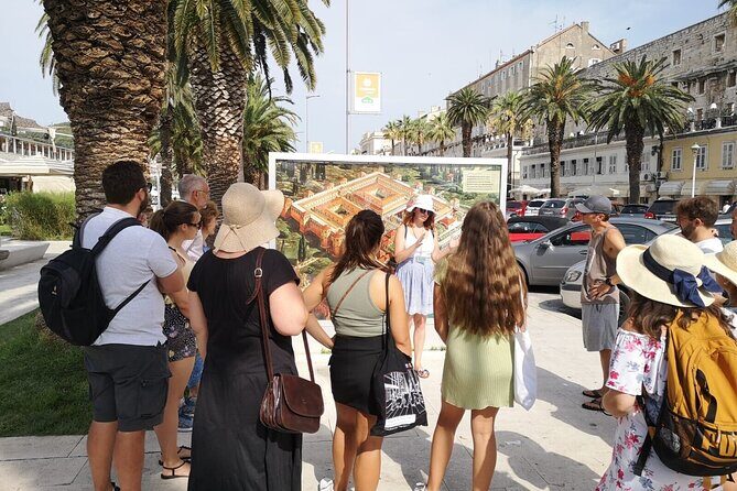 Best Private Split Walking Tour, Panoramic View and Port Pickup - Narodni Trg: Venetian Square as a Symbol