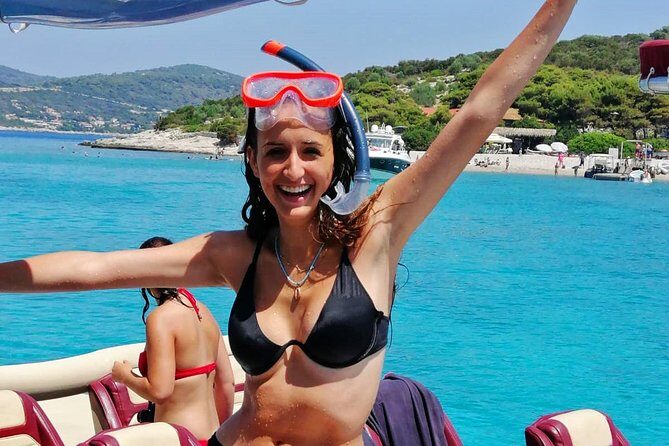 Blue cave and Hvar - 5 Islands speedboat tour from Split - Hvar free time: how to spend 2 hours without wasting it