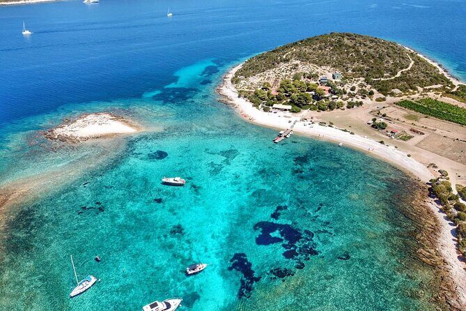 Blue Cave and Hvar Boat Tour: Small-Group from Split or Brac - Komiža on Vis: Walking Time That Actually Makes Sense