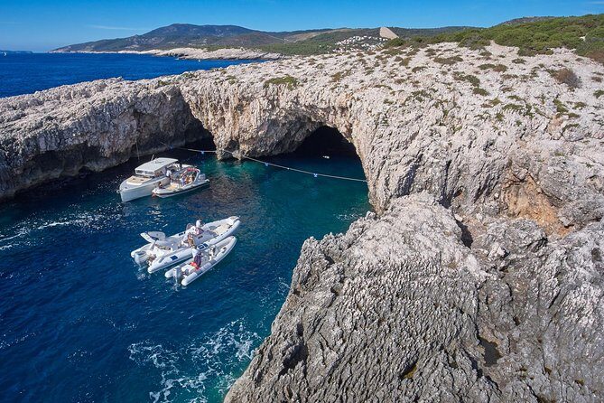 Blue Cave and Pakleni Islands group Tour from Hvar - Blue Cave and Cave Bisevo: what you’re paying for and what to expect