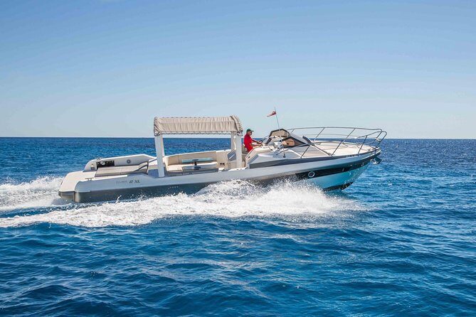 Blue cave & Hvar, 5 islands speed boat tour with unique boats from Split - Why this speedboat day out of Split feels like a cheat code