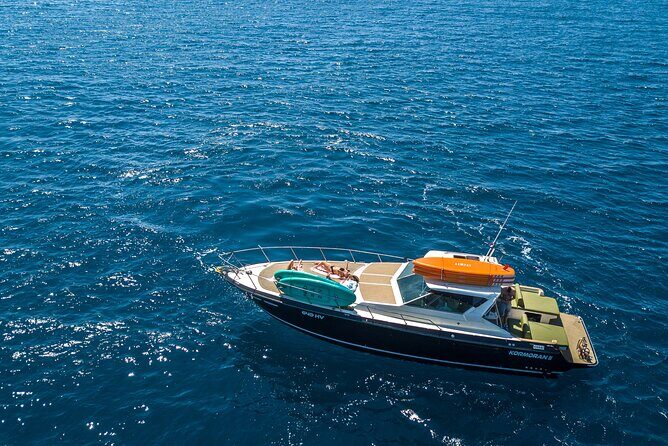 Blue & Green cave tour with yacht from town Hvar - Biševo and the Cave Bisevo Blue Cave: Rowboat Access Is the Whole Point