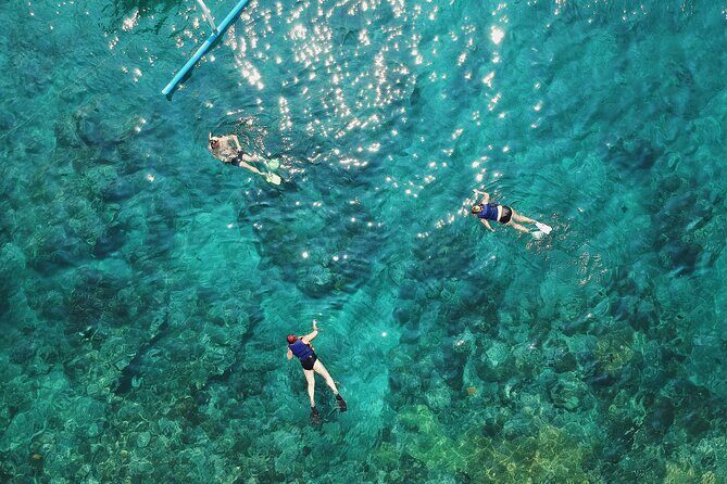 Blue Lagoon & 3 Islands Small-Group Speedboat Tour - Speedboat Energy Leaving Split