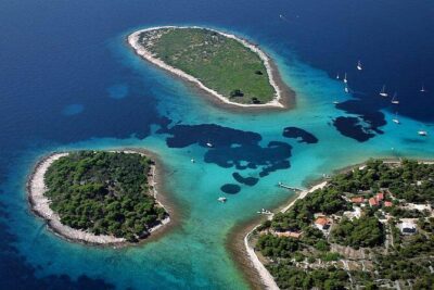 Blue Lagoon and Trogir town - half day speed boat tour - Blue Lagoon and Krknjasi Bay: where you’ll actually want to get wet