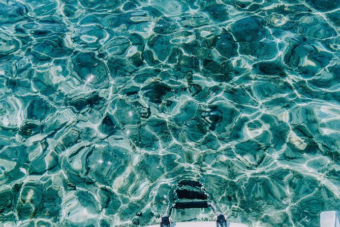 Blue Lagoon & Wine tasting - 3 islands tour - Milna on Brač: Wine Tasting With Time to Hear the Story