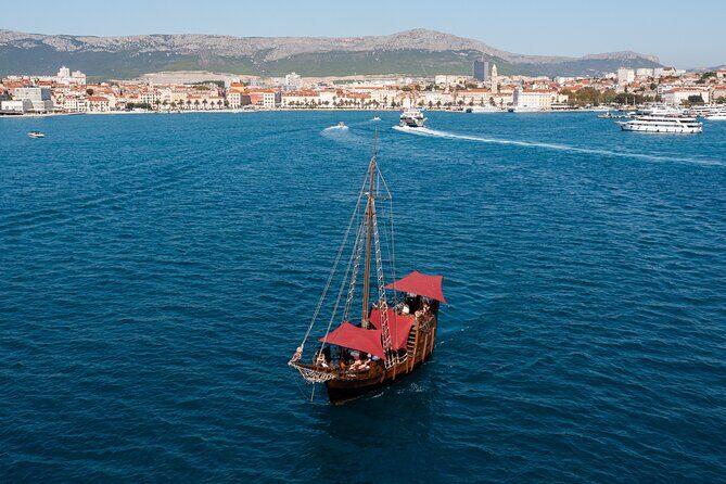 Columbo's Pirate Ship "Santa Maria" - Split Panoramic & Sunset Tour - Boarding and the “where to stand” part (it matters)