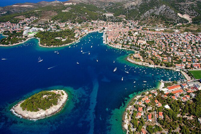 Customize your itinerary on a Private Boat Tour - Your itinerary engine: how the captain customizes the day