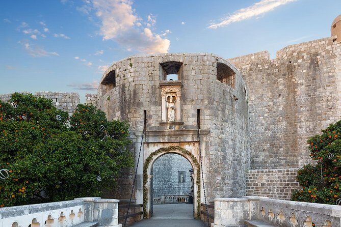 Dubrovnik Guided Group Tour with Ston Oyster tasting from Split & Trogir - Key highlights to look for