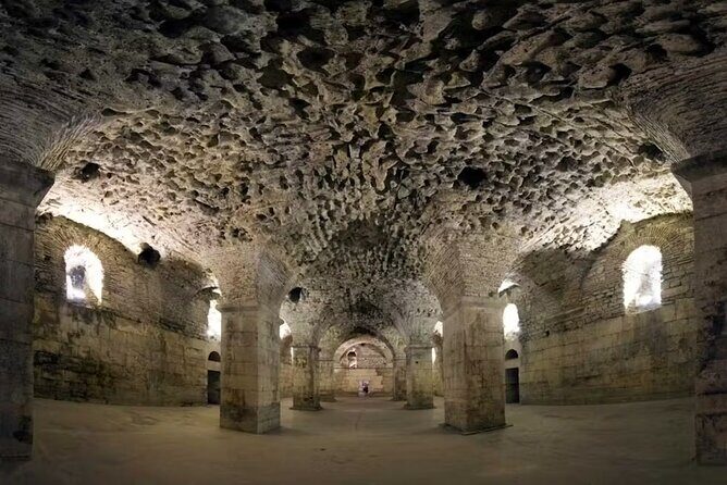 Evening Group Walking Tour - Split Old City Diocletian's Palace - Price and value: what $21.69 buys you in 1 hour