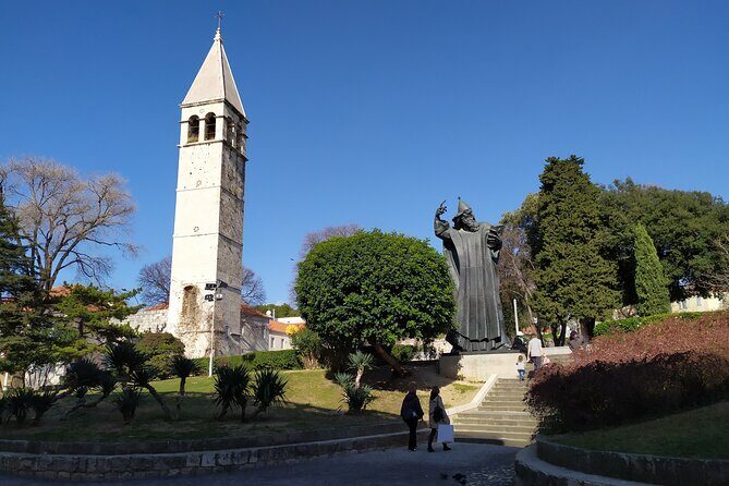 Experience Split With Local Professional Historian - Private - Golden Gate start: get your bearings fast