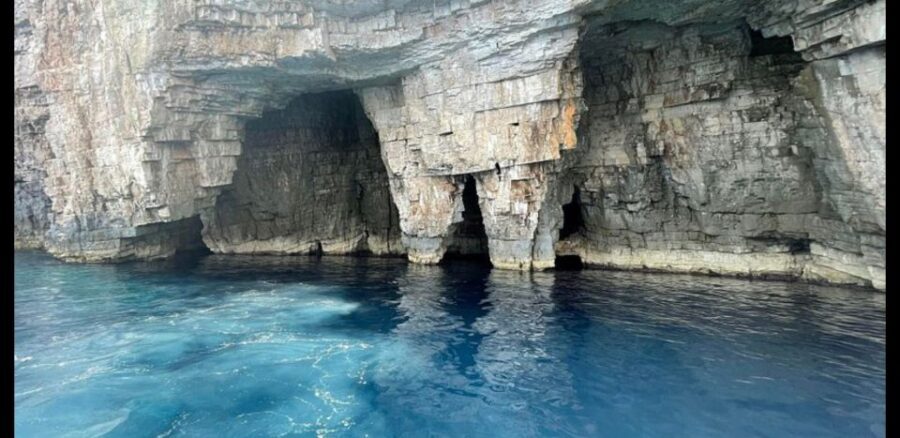 From Hvar: Blue Cave, Green Cave & 5 Islands Speedboat Tour - From Hvar Harbor to Budikovac Lagoon: the day’s fast, fun start
