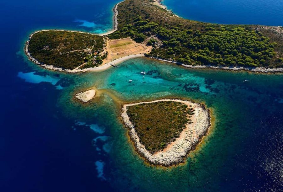 From Hvar: Blue cave group speedboat tour full day - Palmižana on the Pakleni Islands: the longest break and your lunch moment
