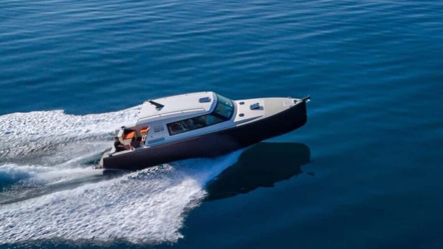 From Split: 5 Islands and Blue Cave Boat Tour - Pakleni islands lunch and Hvar sightseeing: balance of food, views, and wandering