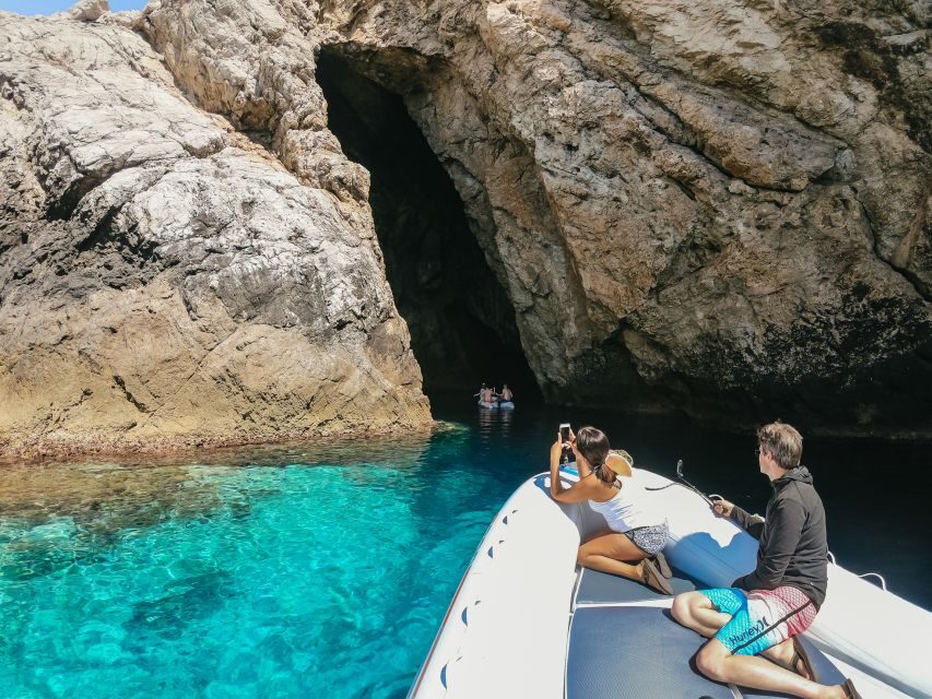 From Split: Blue Cave & 5 Islands with Vis & Hvar Boat Tour - Komiža on Vis: Coffee, Fishing Town Life, and Easy Exploring