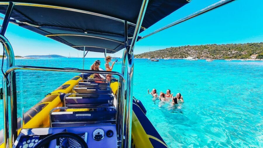 From Split: Blue Cave & 5 Islands with Vis & Hvar Boat Tour - Hvar City in 2.5 Hours: Lunch, Squares, and a Little Shopping Time