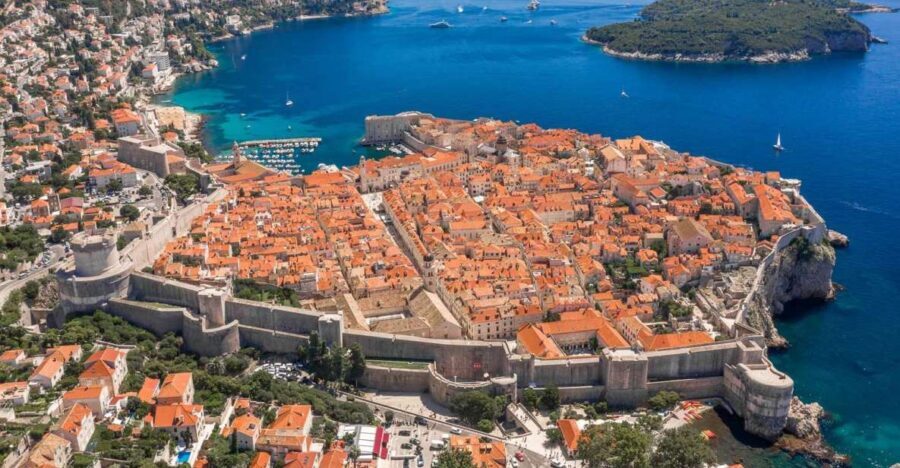 From Split: Dubrovnik Guided Day Trip - The bus ride from Split sets the tone