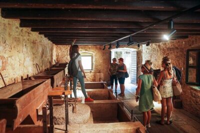 From Split: Krka Waterfalls, Food & Wine Tasting Tour - From Split to Krka: air-conditioned comfort and a guide with stories