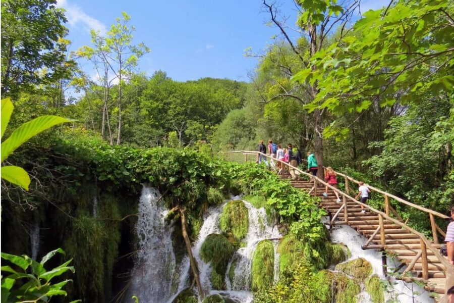 From Split: Plitvice Lakes Full-Day Trip - The 3-Hour Ride North: More Than Just Transit