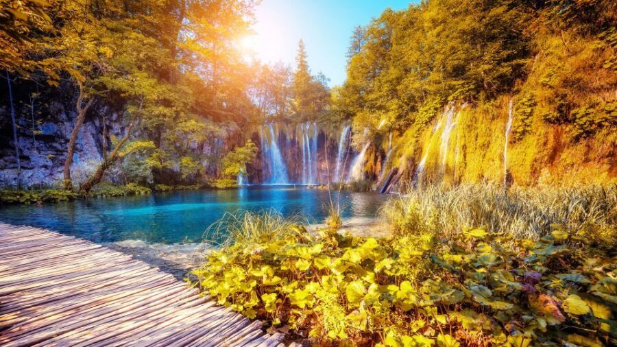 From Split: Plitvice Lakes Guided Tour with Entry Tickets - Who this Plitvice day trip is best for
