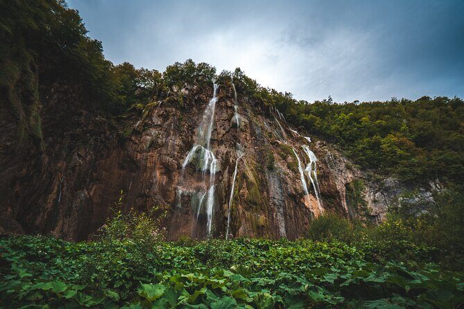 From Split: Plitvice Lakes - Private tour - Lower Lakes and Sastavci Waterfalls: Canyon Views and the Korana Story