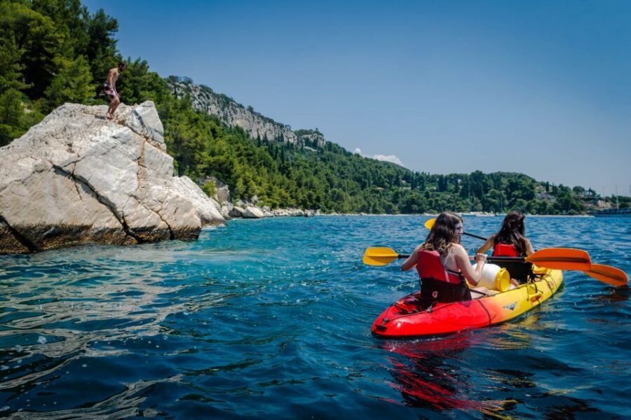 From Split: Sea Kayaking Tour - Cliff jump at the right moment: adrenaline with a safety net