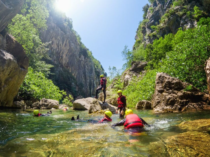 From Split/Šestanovac: Extreme Canyoning on Cetina River - Suits, helmets, life jackets: how you get ready before the action