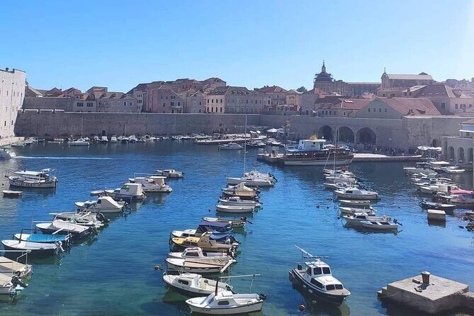 From Split/Trogir Small group tour to Dubrovnik with stop in Ston - The guided walk: palaces, gates, and the big named landmarks