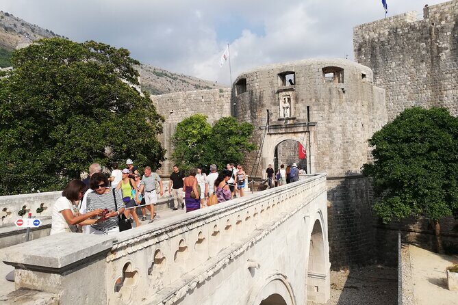 From Split/Trogir Small group tour to Dubrovnik with stop in Ston - The driver and guide factor: what you’re really buying