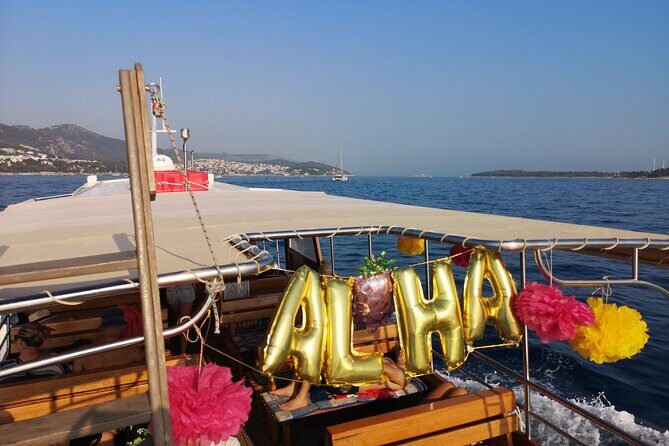 Half Day Private Group Boat Tour in Croatia - The crew experience: friendly, accommodating, and ready to help