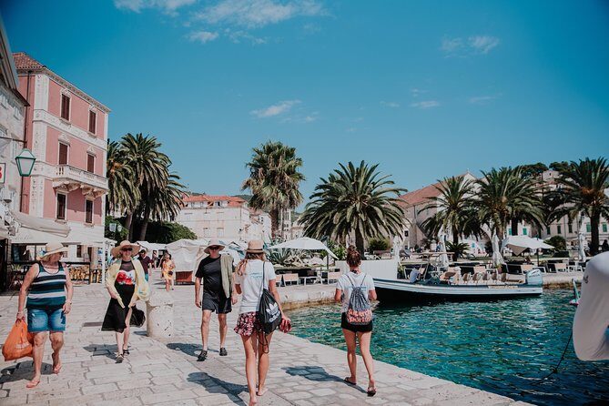 Hvar and Pakleni Tour with Speedboat Ride from Split or Trogir - Your Day, Stop by Stop: From Milna to Hvar to Pakleni