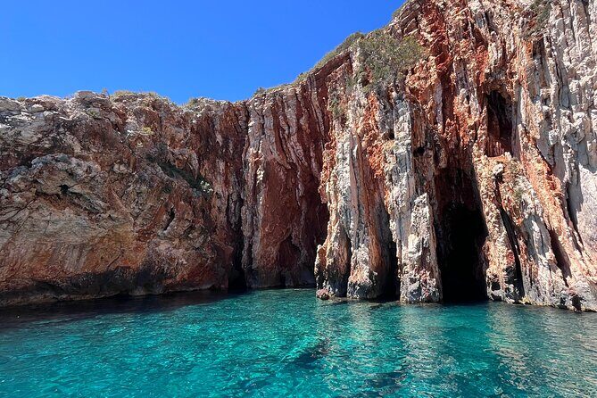 Hvar Delight: Private Speed Boat Tour - Pakleni Islands secret bays for a slower afternoon