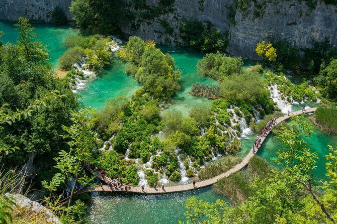 Plitvice Lakes trip from Split - Arriving at Plitvice: UNESCO waterfalls, lakes, and boardwalk time