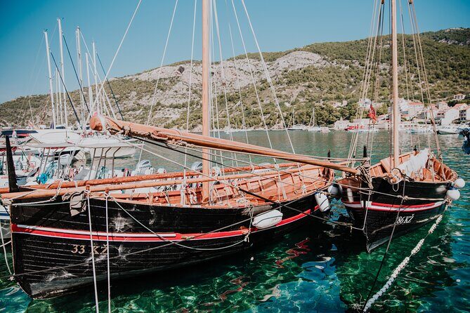 Private Blue cave, Mamma Mia and Hvar, 5 islands tour from Split - The boat ride itself: what you’ll notice once you’re under way