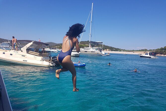 Private Blue Lagoon and UNESCO town Trogir 5h Boat Tour for 12 - FAQ