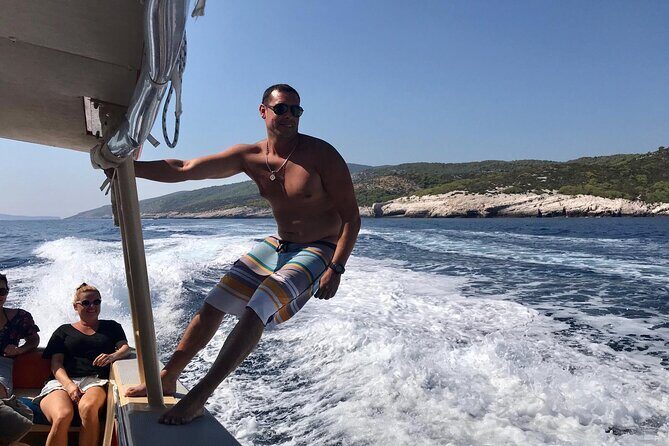 Private Blue Lagoon and UNESCO town Trogir 5h Boat Tour for 12 - Trogir UNESCO time: what you can do with about 1 hour