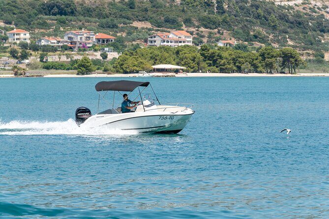 Private boat tour-custom itinerary from Split and Trogir - Boat Size Choices: Picking the Right Feel for Your Day