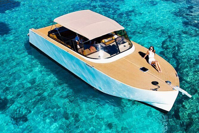 Private Boat Tour from Hvar - Blue and Green cave, Vis, and the Pakleni islands - Blue and Green Caves: The Extra-Ticket Part of the Day