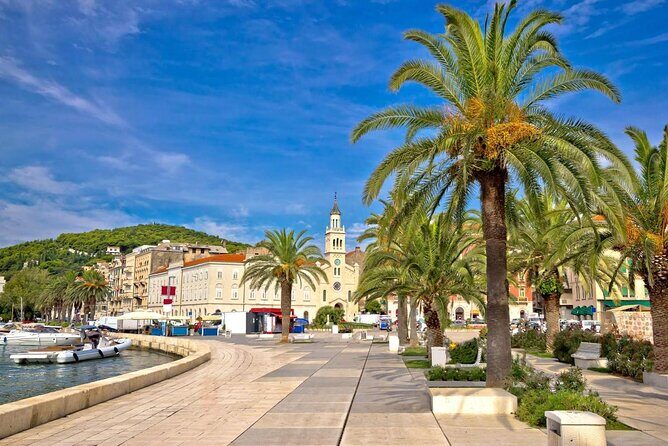 Private History Split Walking Tour in Spanish - Key highlights you’ll feel in this tour