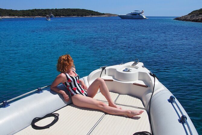 Private Speed Boat Tour to Blue Cave & Pakleni islands - Stop 4: Optional Vis stop on your terms