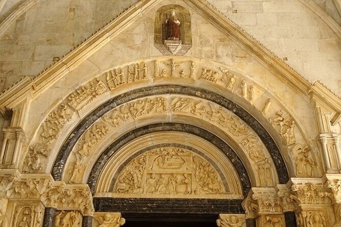 Private Split and Trogir Tour with Pick Up and Drop Off - Split old town in 45 minutes: the highlights tour you didn’t know you needed