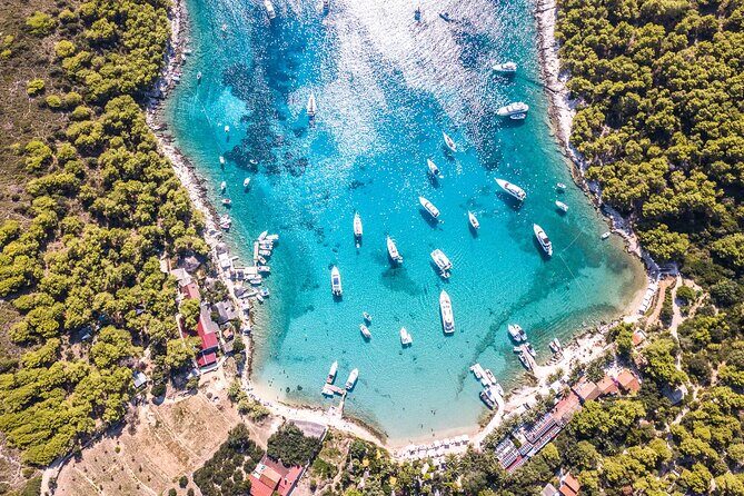 Private Tour of Red rocks, Pakleni Islands and Hvar's Southern Beaches - Snorkel equipment and drinks: small inclusions that change the day