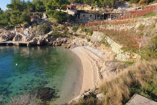 Private tour to Bol (Zlatni Rat), Jelsa and Vrboska on Hvar Island - Jelsa on Hvar’s north side: a lighter ending with swim-friendly bays