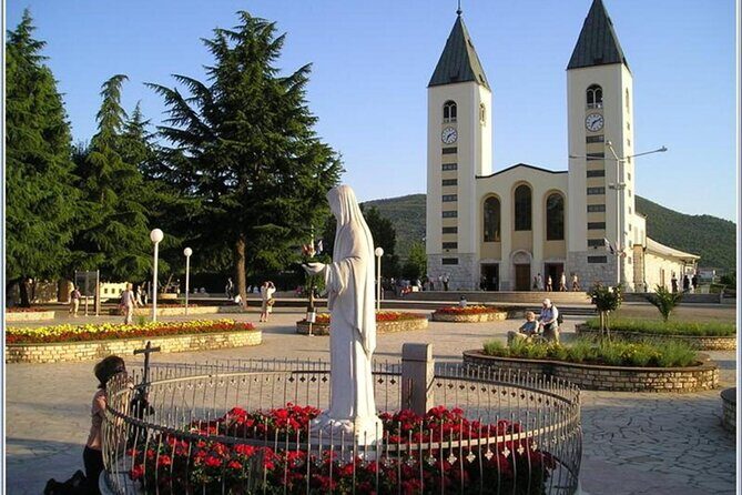 Private Tour to Medjugorje from Split - Weather and border realities you should plan around