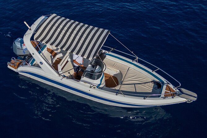 Red Rocks, Hvar Bays & Pakleni – Private Boat Tour from Hvar - Sveta Nedjelja and the underwater wine cellar experience