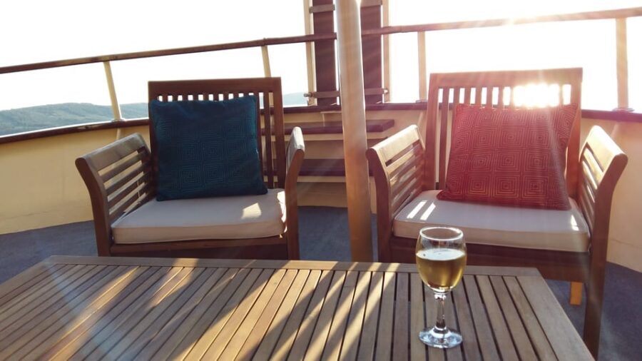 Split: All inclusive Brač & Šolta Island Swimming Cruise - Food, Drinks, and Water Toys: What’s Actually Included (and How It Adds Value)