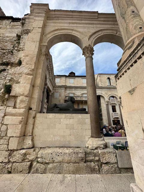 Split and Diocletian's Palace walking tour with a local guid - Cathedral of Saint Domnius and the Temple of Jupiter: Know What’s Extra