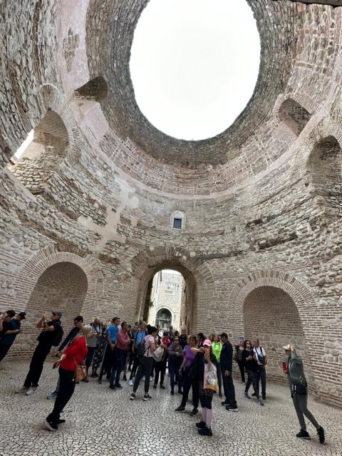 Split and Diocletian's Palace walking tour with a local guid - Guide Quality Is the Real Variable: Tomislav, Toma, and the Clear-Answer Style