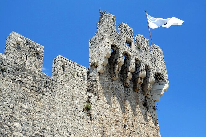 Split and Trogir Half Day Guided tour - The Golden Gate as a navigation anchor