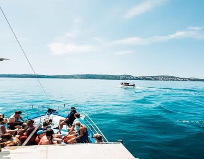 Split: Blue Lagoon Boat Trip with Lunch, Wine and Snorkeling - The Cruise Out: Views of Split and the Island-Scene You Can’t Get on Land